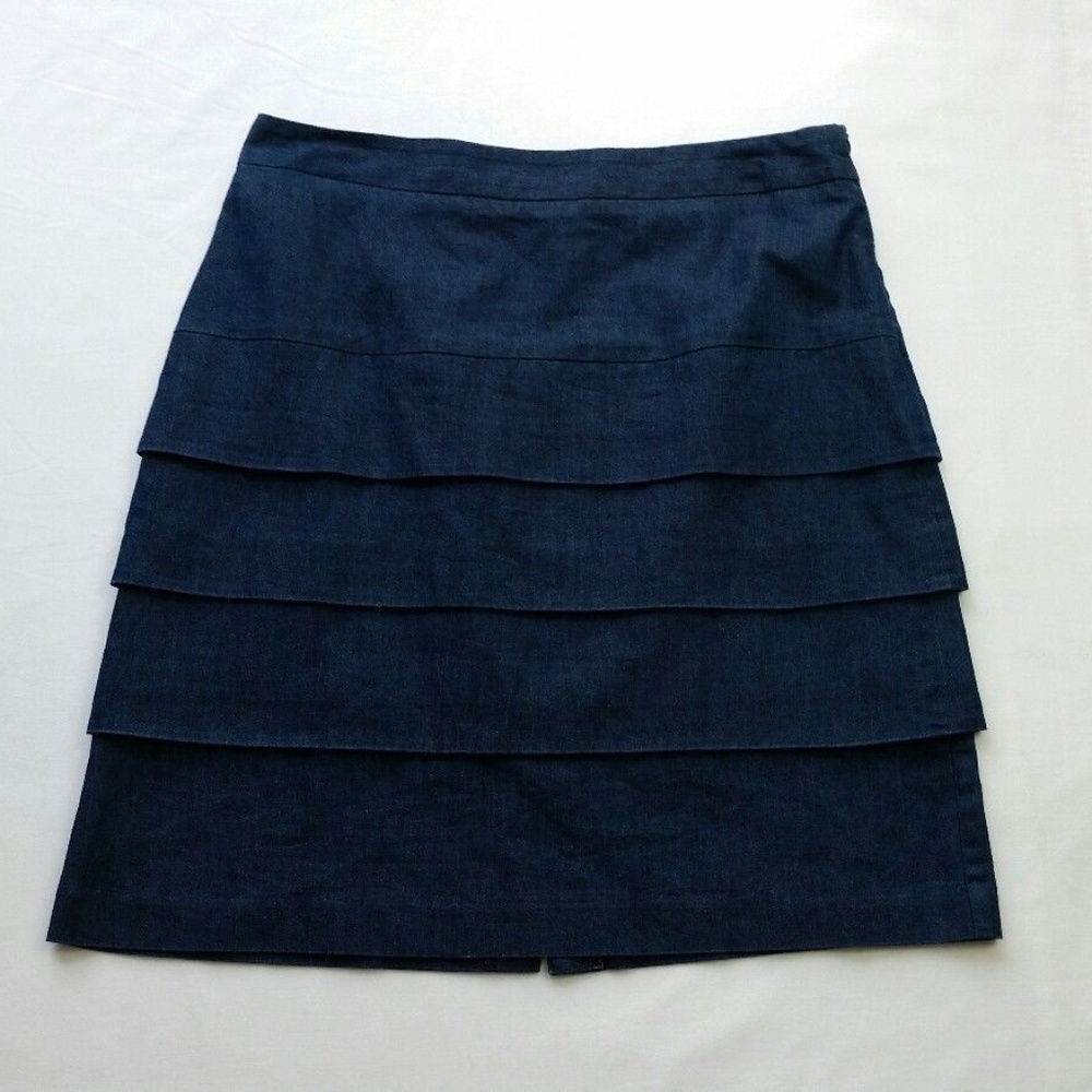 Larry Levine stretch denim ruffles skirt sz 10